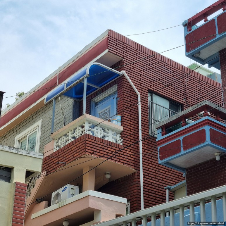 SE-e6a902ee-1aad-4257-9d3d-11416414530d (1).jpg