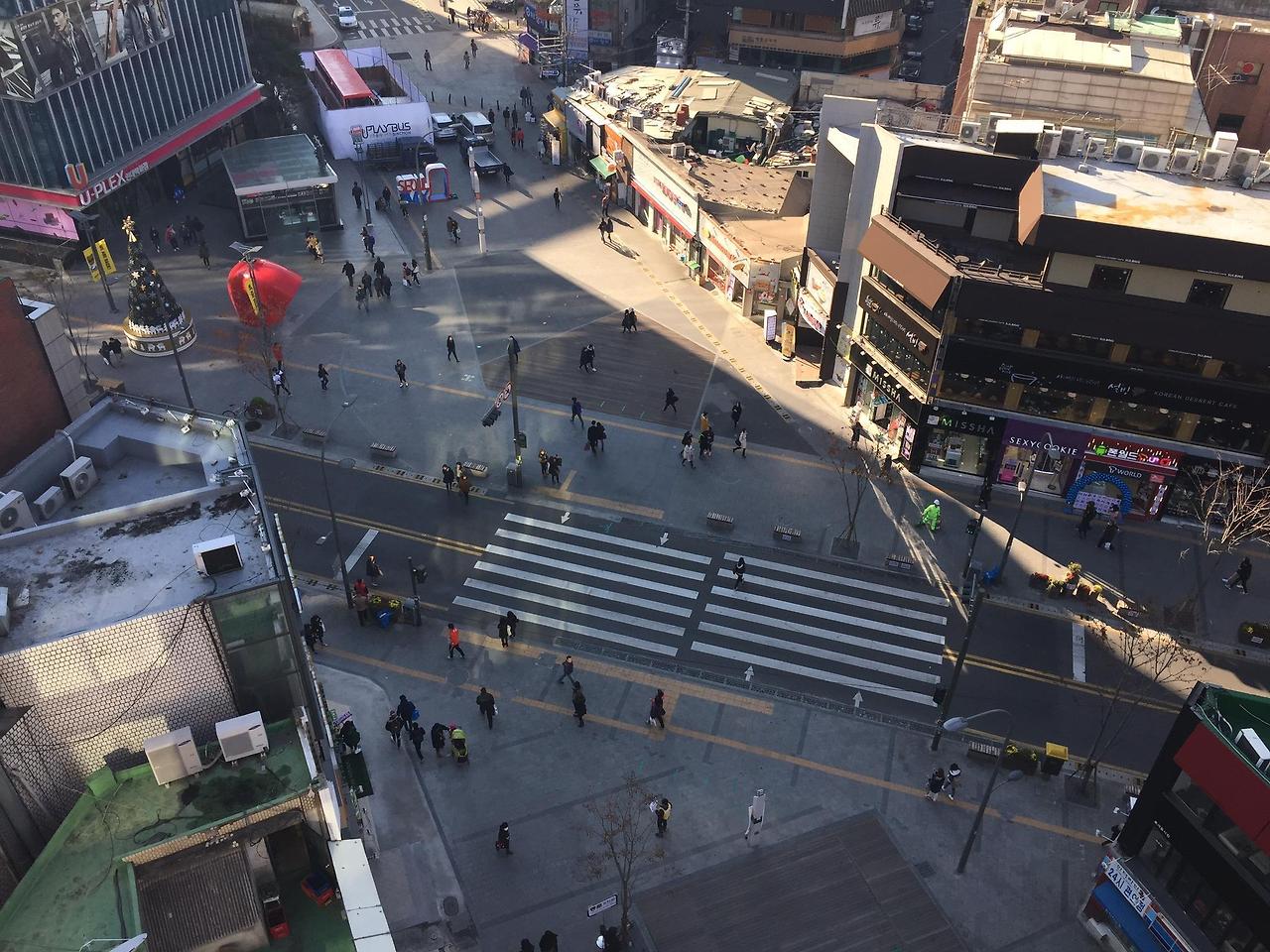 본문6_광장 및 쉼터(조성 후).jpg