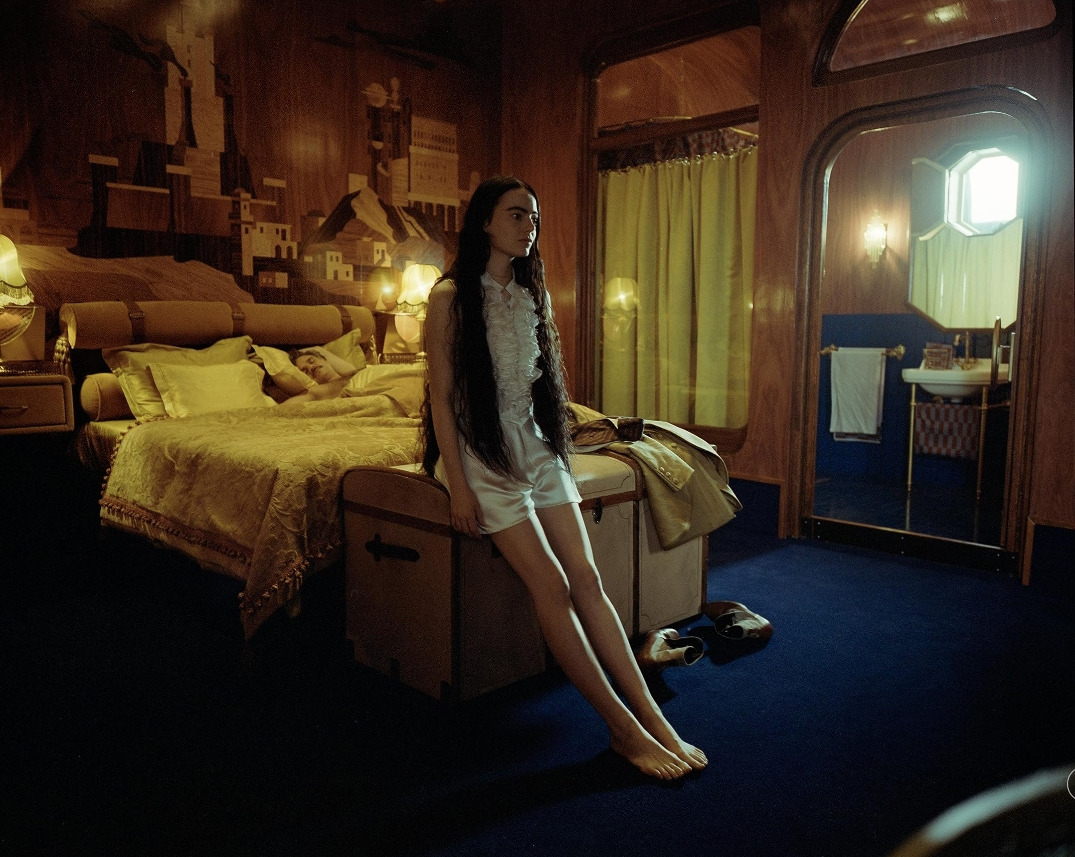 푸어 띵스 10.jpg