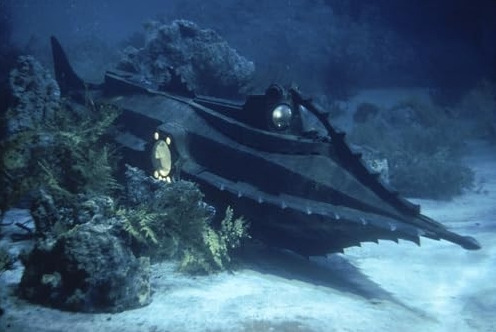 영화 해저 2만리 07.jpg