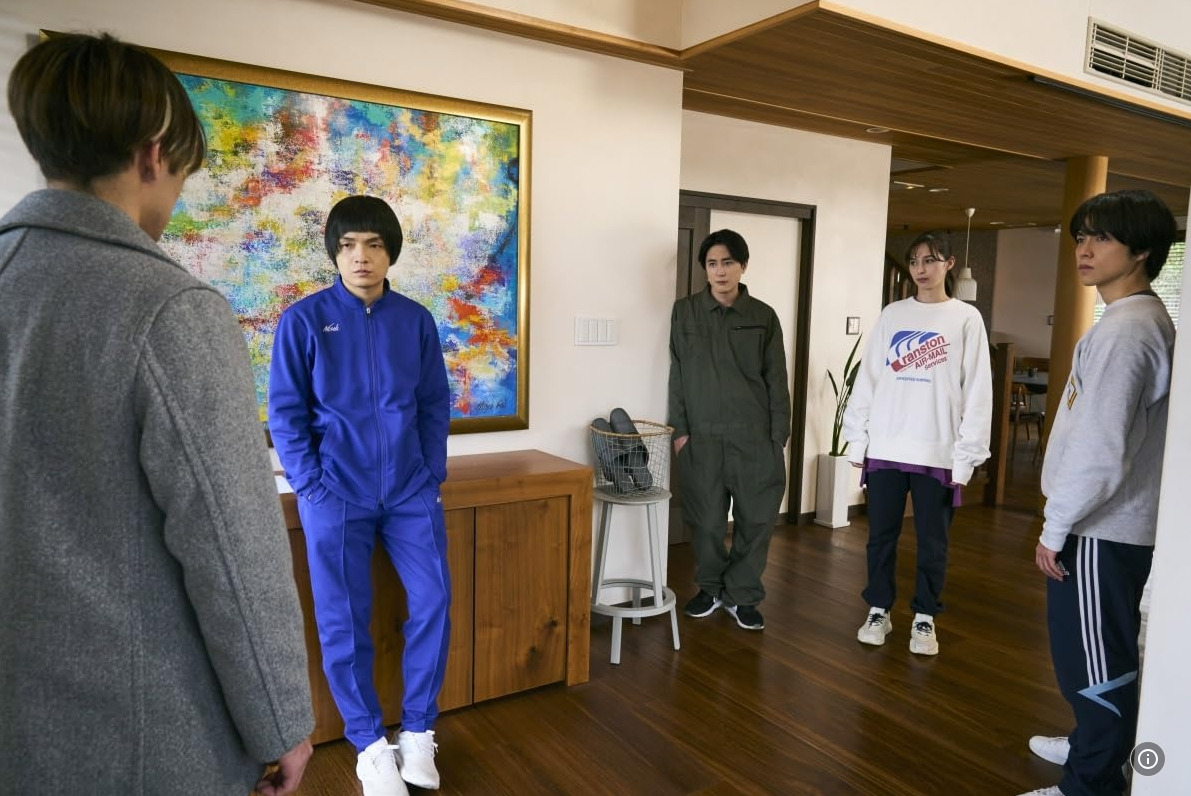 눈에 갇힌 외딴 산장에서 03.jpg