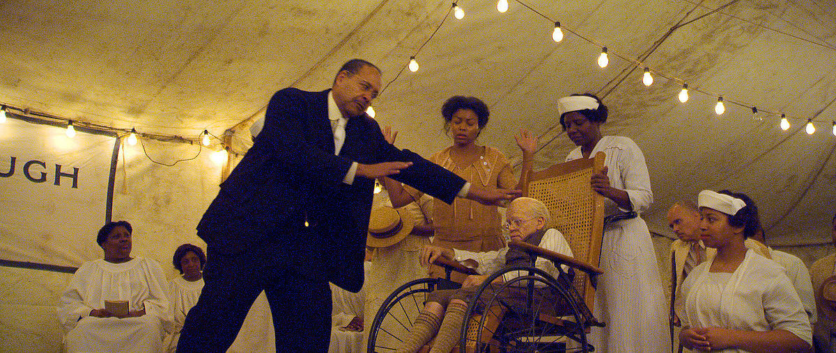 벤자민 버튼의 시간은 거꾸로 간다 14.jpg