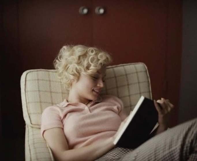 영화 블론드 11.jpg