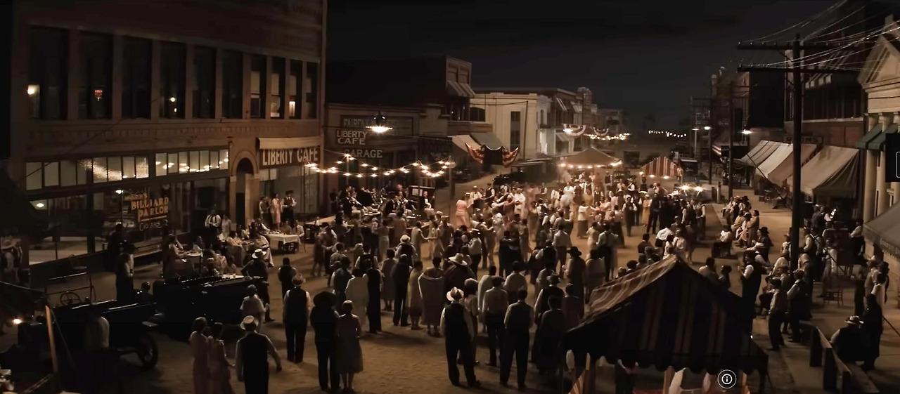 킬러스 오브 더 플라워 문 14.jpg