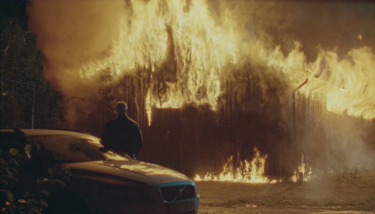 불을 가지고 노는 소녀 04.jpg