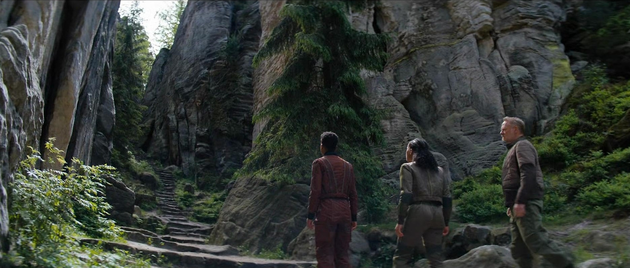 영화 파운데이션 23.jpg