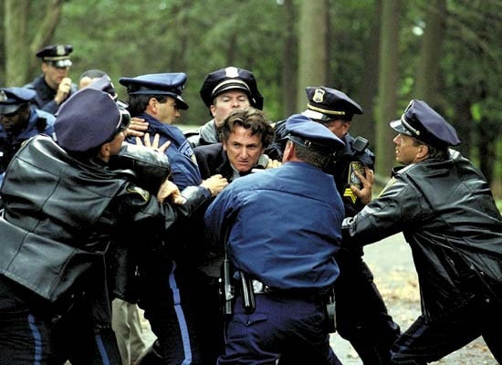 영화 미스틱 리버 08.jpg