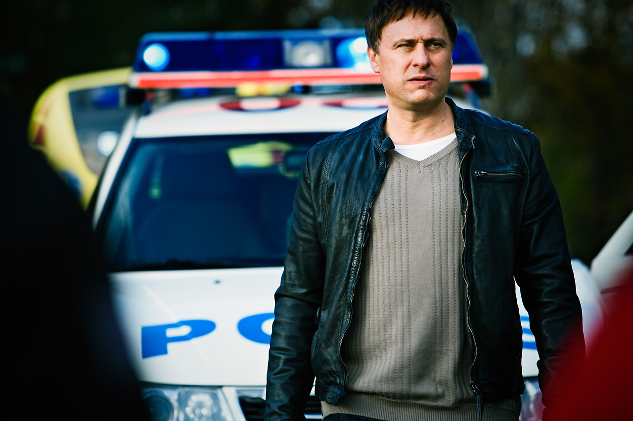 불을 가지고 노는 소녀 12.jpg