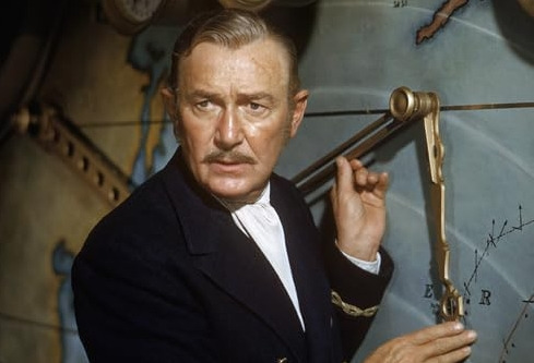 영화 해저 2만리 08.jpg