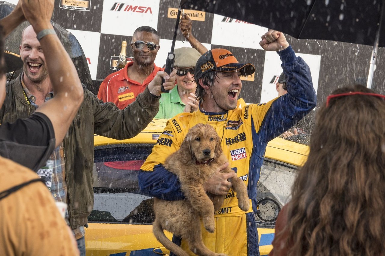 레이싱 인 더 레인 02.jpg