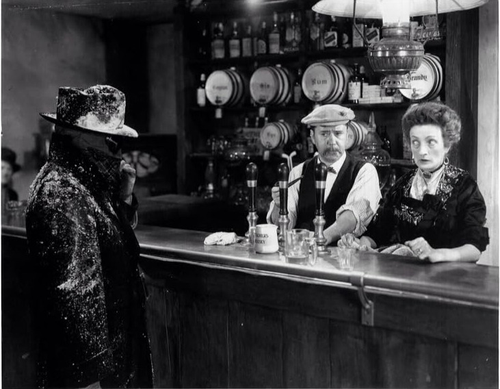 영화 투명인간 16.jpg