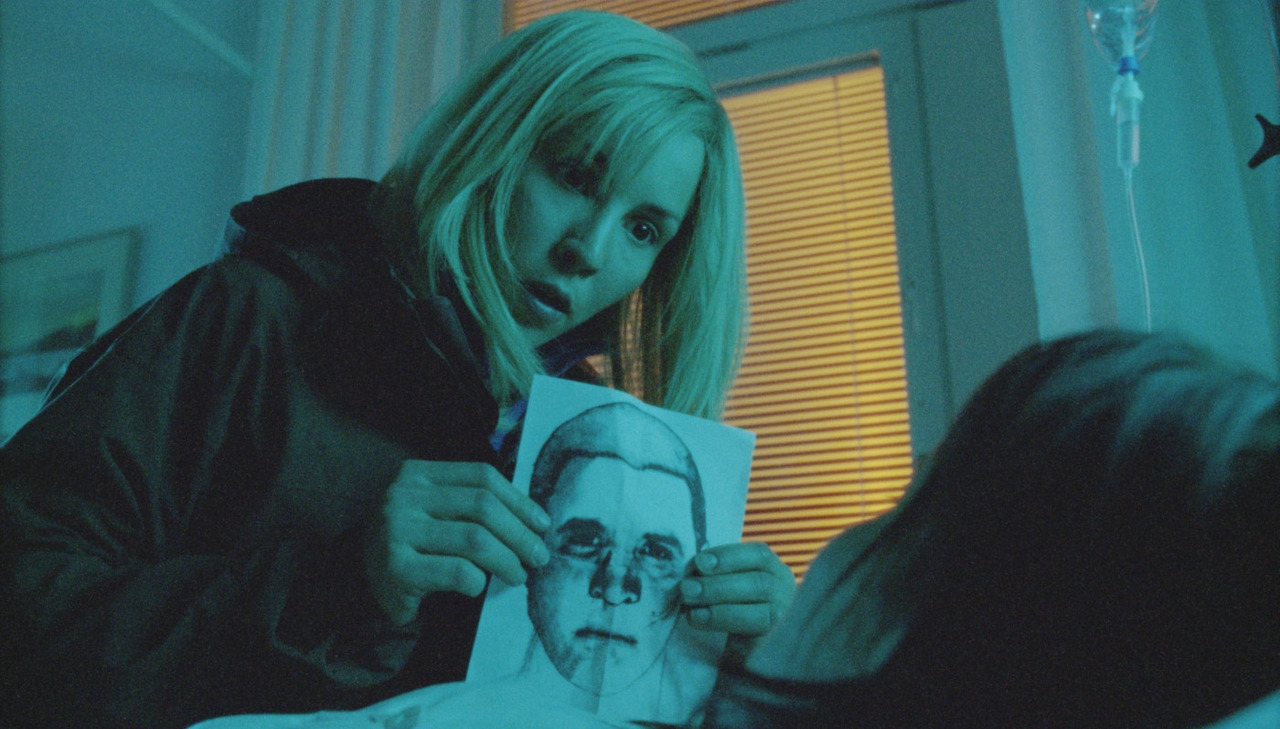 불을 가지고 노는 소녀 22.jpg