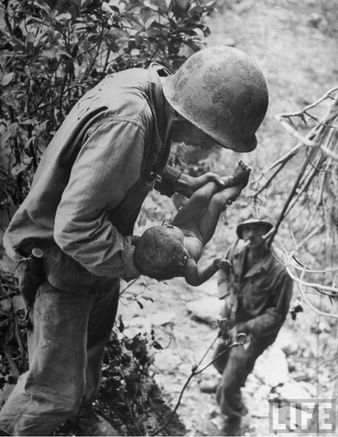 유진 스미스.jpg