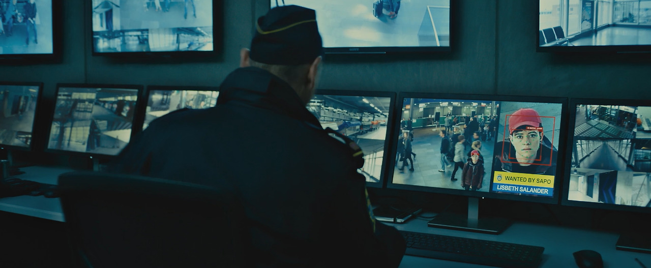 거미줄에 걸린 소녀 21.jpg