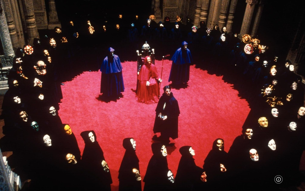 아이즈 와이드 셧 01.jpg