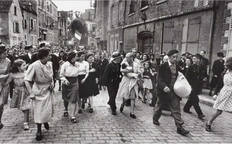 로버트 카파.jpg