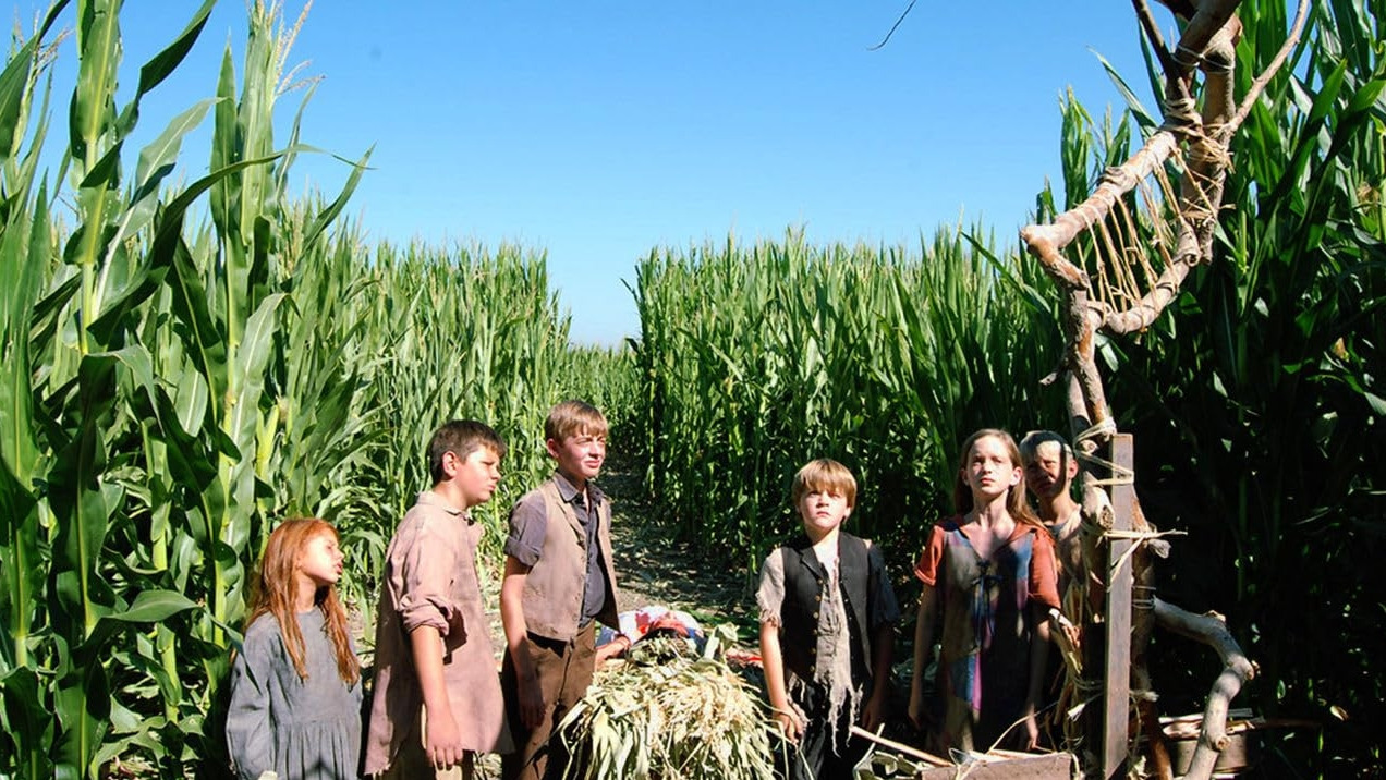 영화 옥수수밭의 아이들 06.jpg