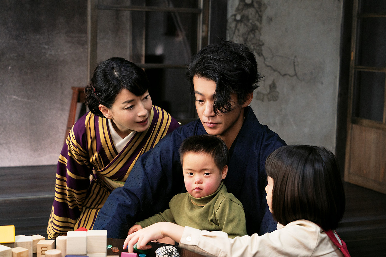 영화 인간실격 04.jpg