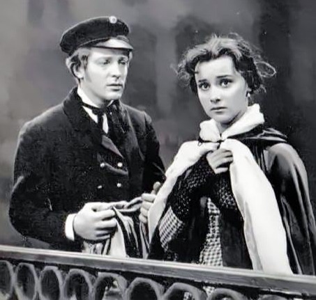 영화 백야 03.jpg