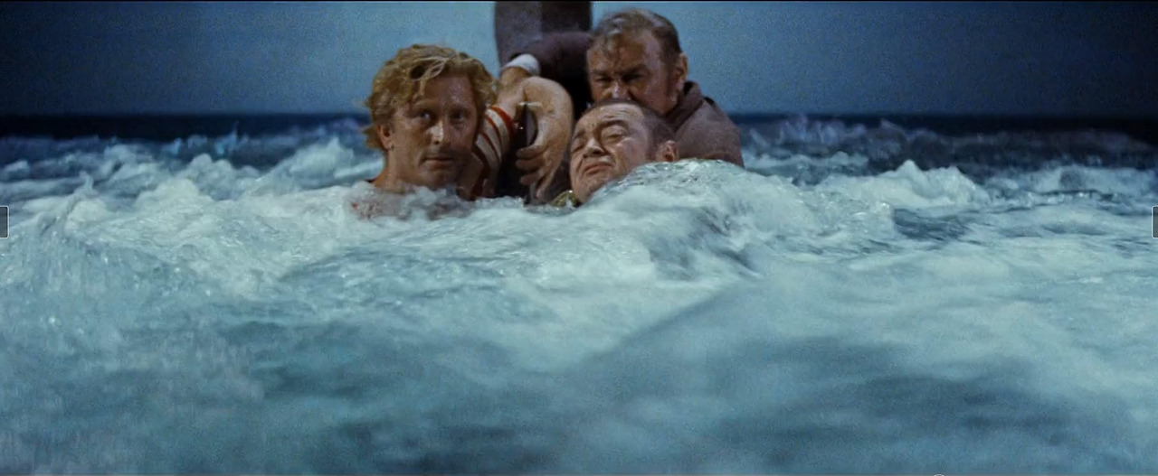 영화 해저 2만리 31.jpg