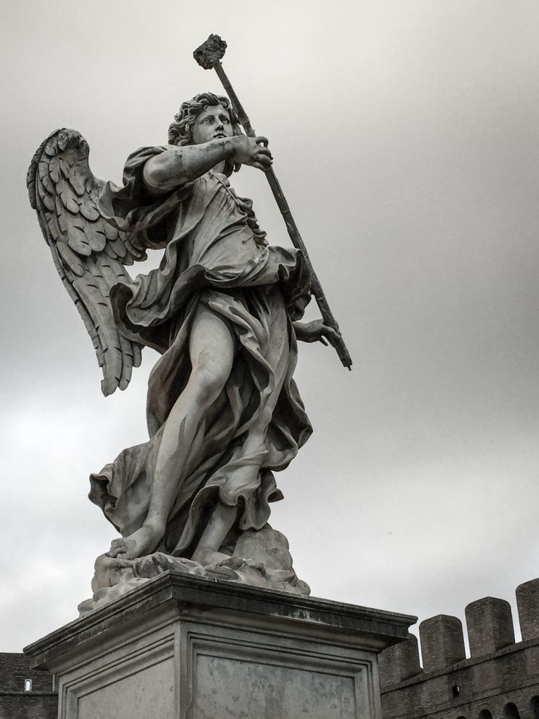 Castel-SantAngelo-statue-de-larchange-768x1024.jpg