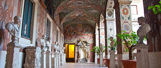 palazzo-altemps-museo-nazionale-romano.jpg