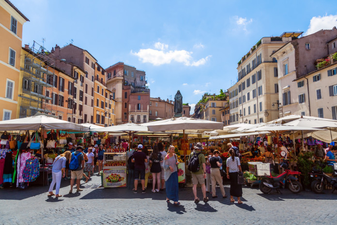campo-dei-fiori-roma-696x464.jpg