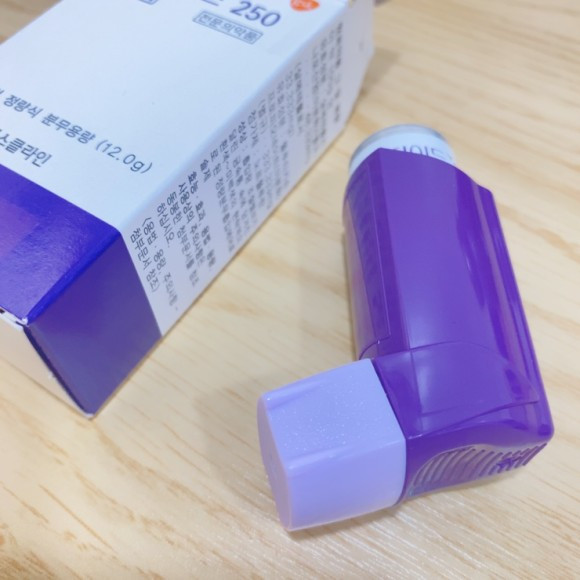 20220205_고양이털 알레르기.jpg