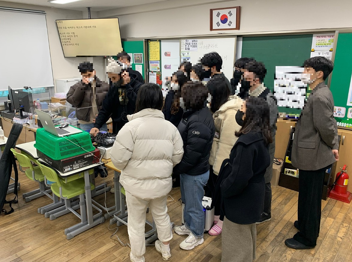 Screenshot 2023-02-22 at 00.22.07.jpg