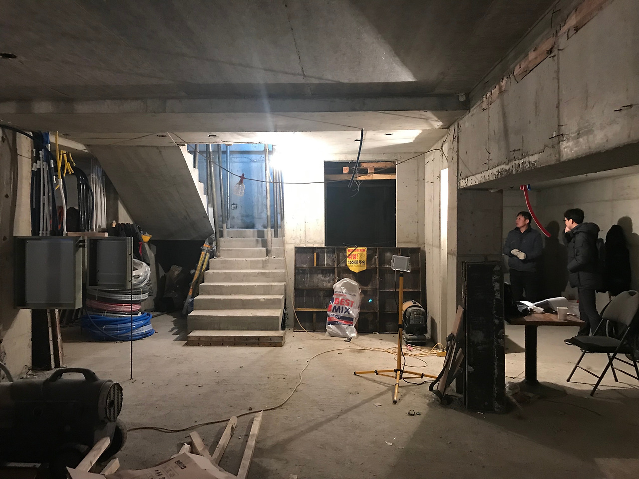 지하층.jpg