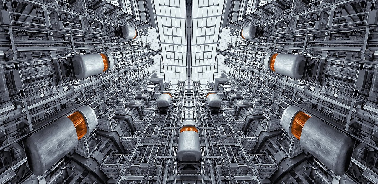 elevators-1598431_1920.jpg