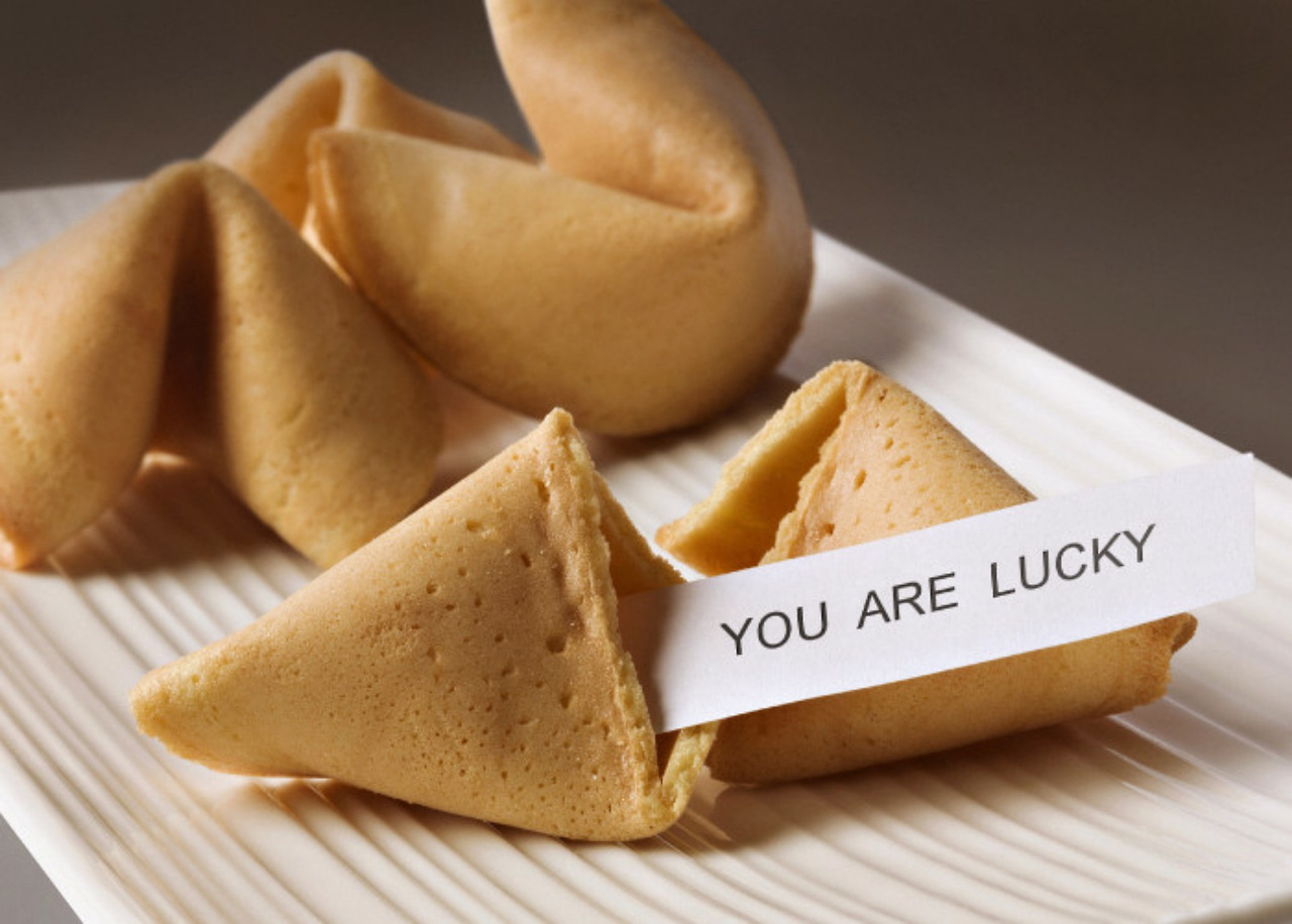 fortune-cookie-g4d8933f5d_1920.jpg