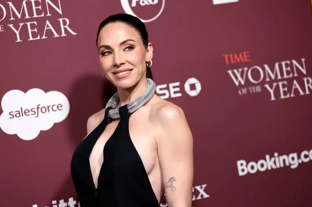 휘트니 커밍스(Whitney Cummings, 1982~), 이미지 출처 Monica Schipper.jpg