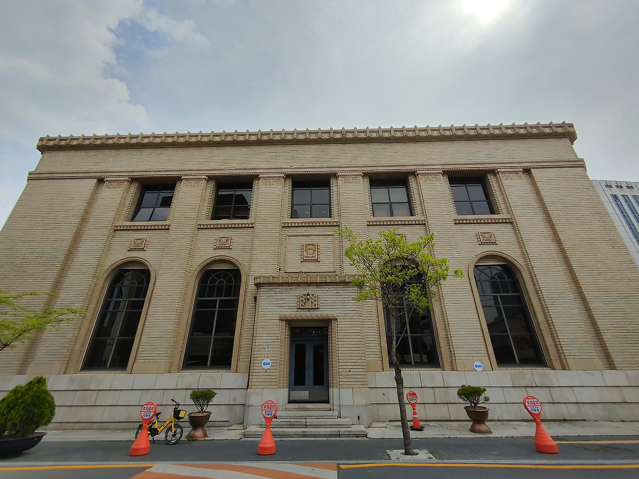 12-대구 근대골목 5 대구근대역사관.jpg