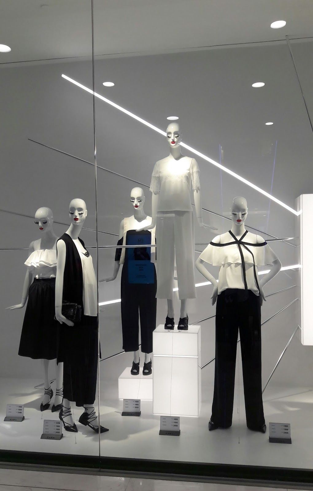 ZARA The EmQuartier, Bangkok.jpg