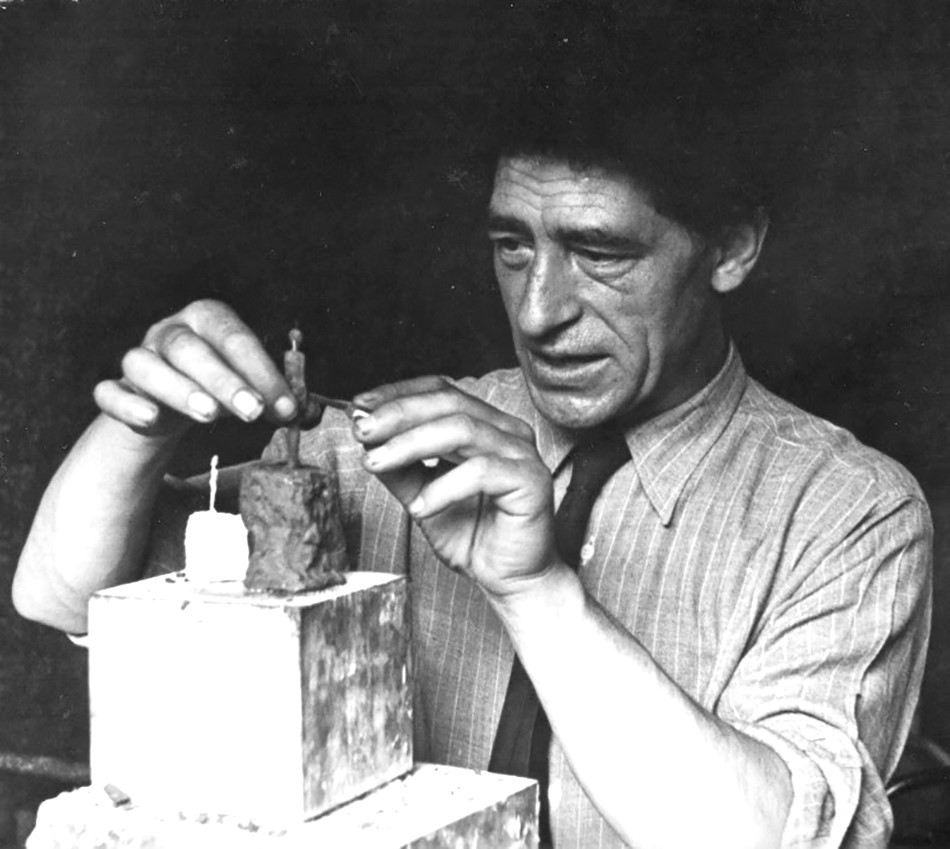 자코메티 작은 조각1.jpg