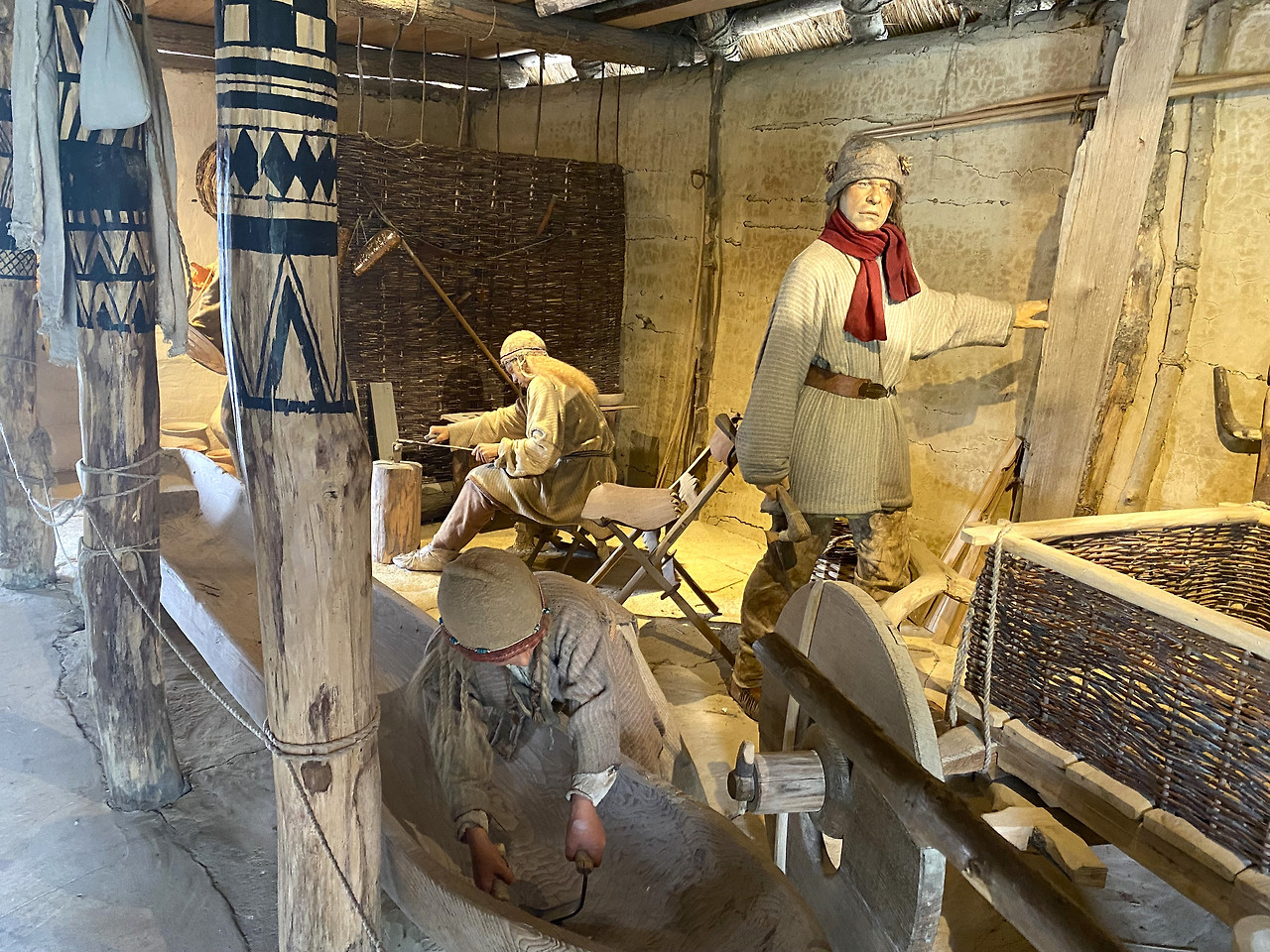 선사시대 작업장2.jpg