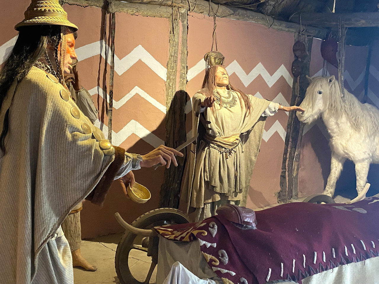 선사시대 장례1.jpg