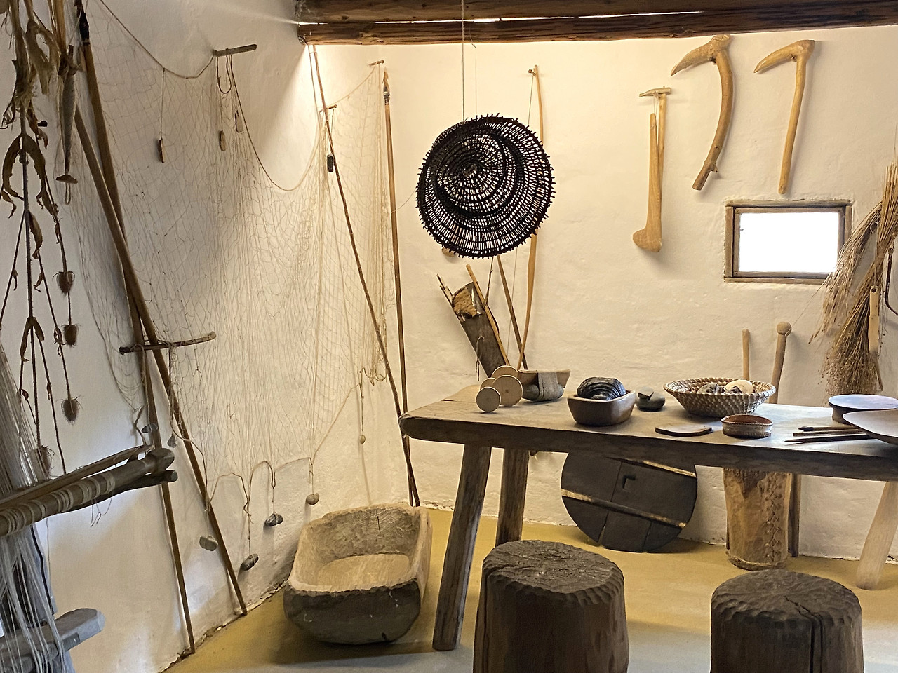 선사시대 고기잡이1.jpg