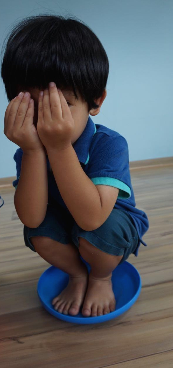 눈가리고 아웅.jpg