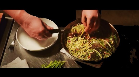 chef-jon-favreau-pasta-dish.jpg