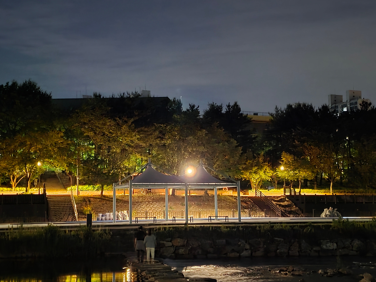 초여름의 탄천.jpg