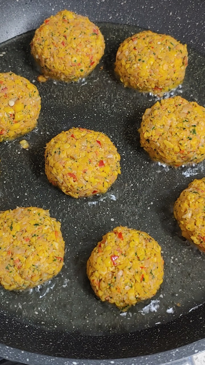 아픈 지구를 위하여, 비건 요리 팔라펠(1).jpg