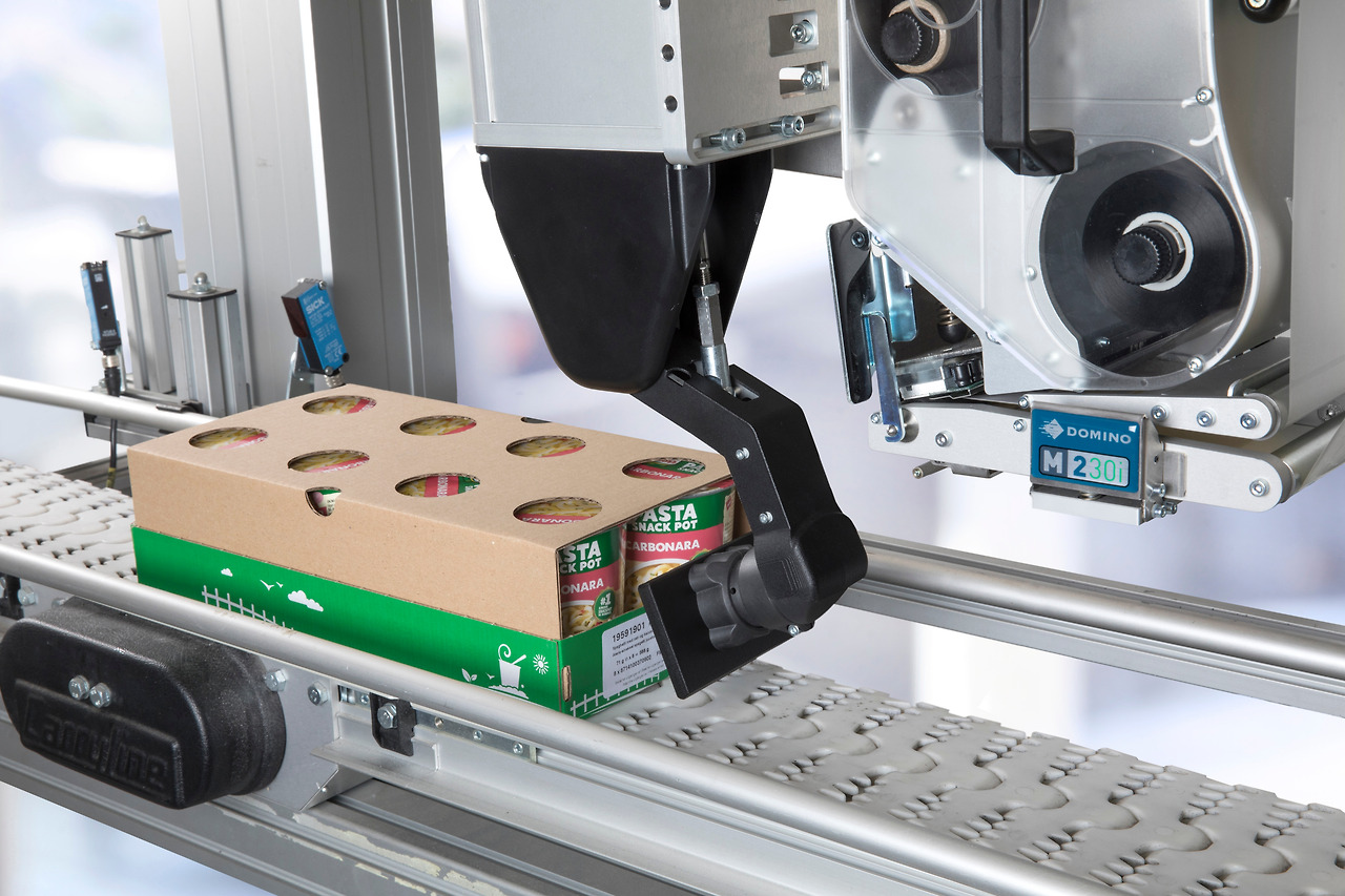 M230i-S4_130_Labelling food tray.jpg