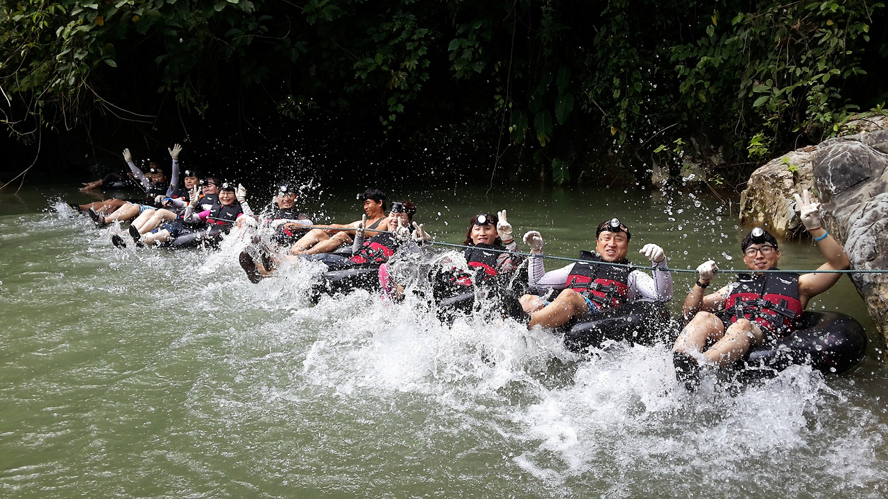 물동굴 튜빙1.jpg