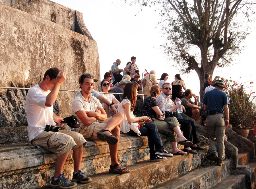 푸시산 일몰대기1.jpg