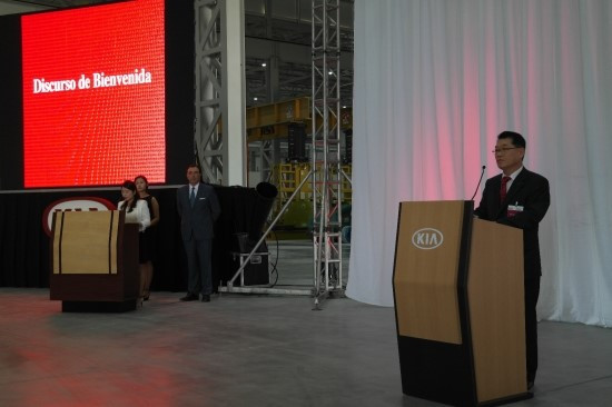 기아차멕시코_KMM_김성배_법인장.jpg
