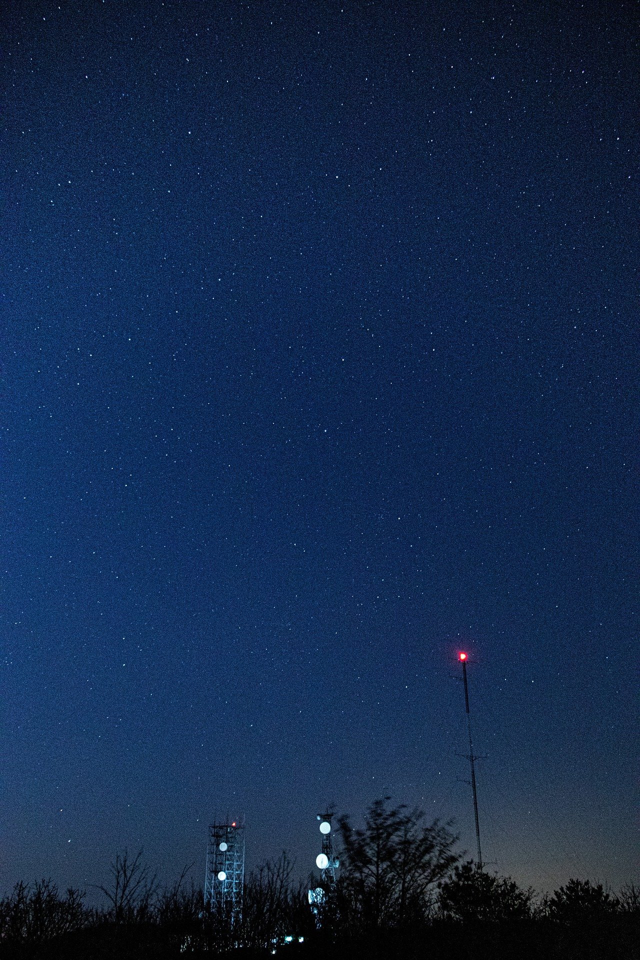 night-sky-gf5527b5bc_1920.jpg