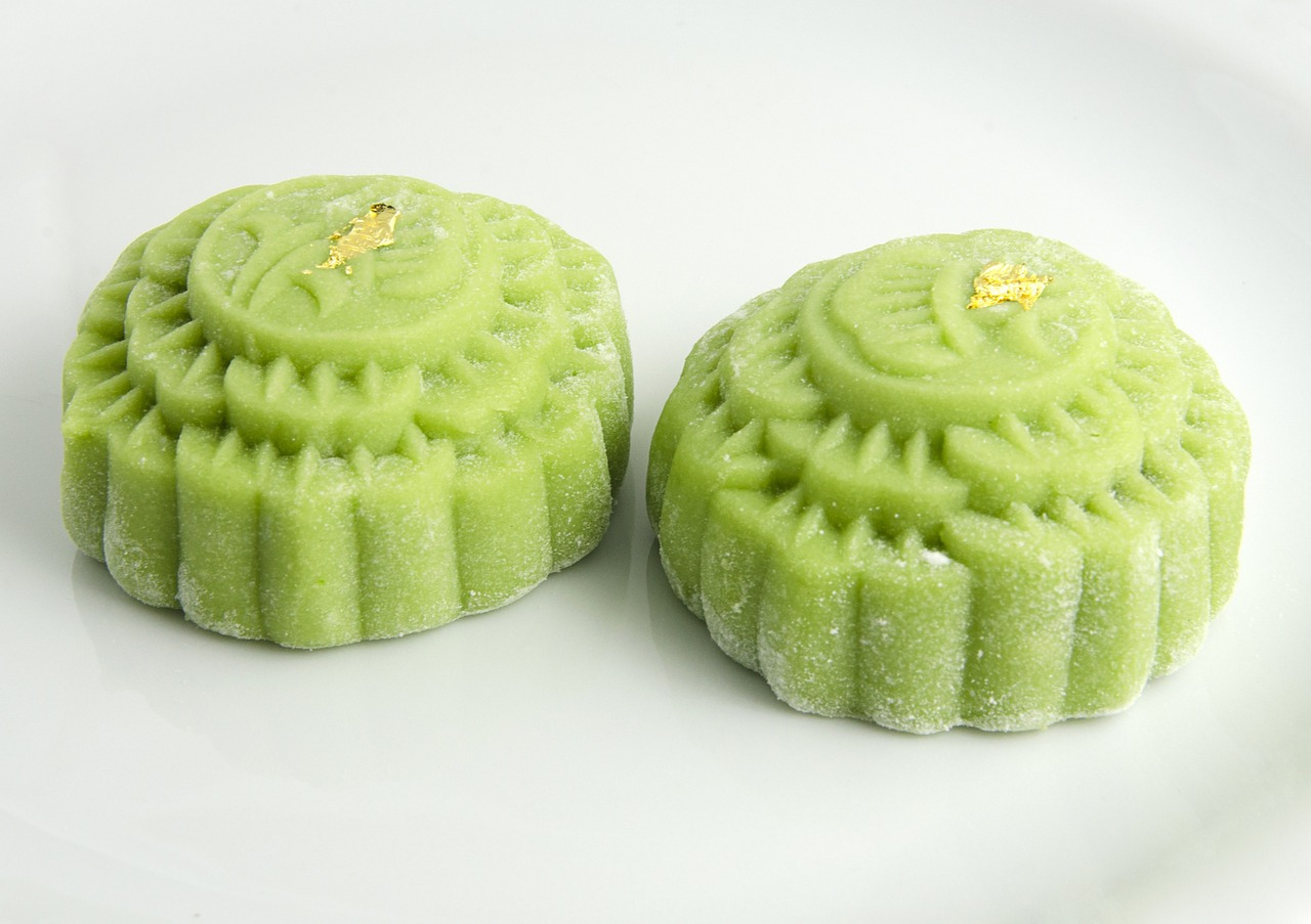 mooncake-2396496_1280.jpg