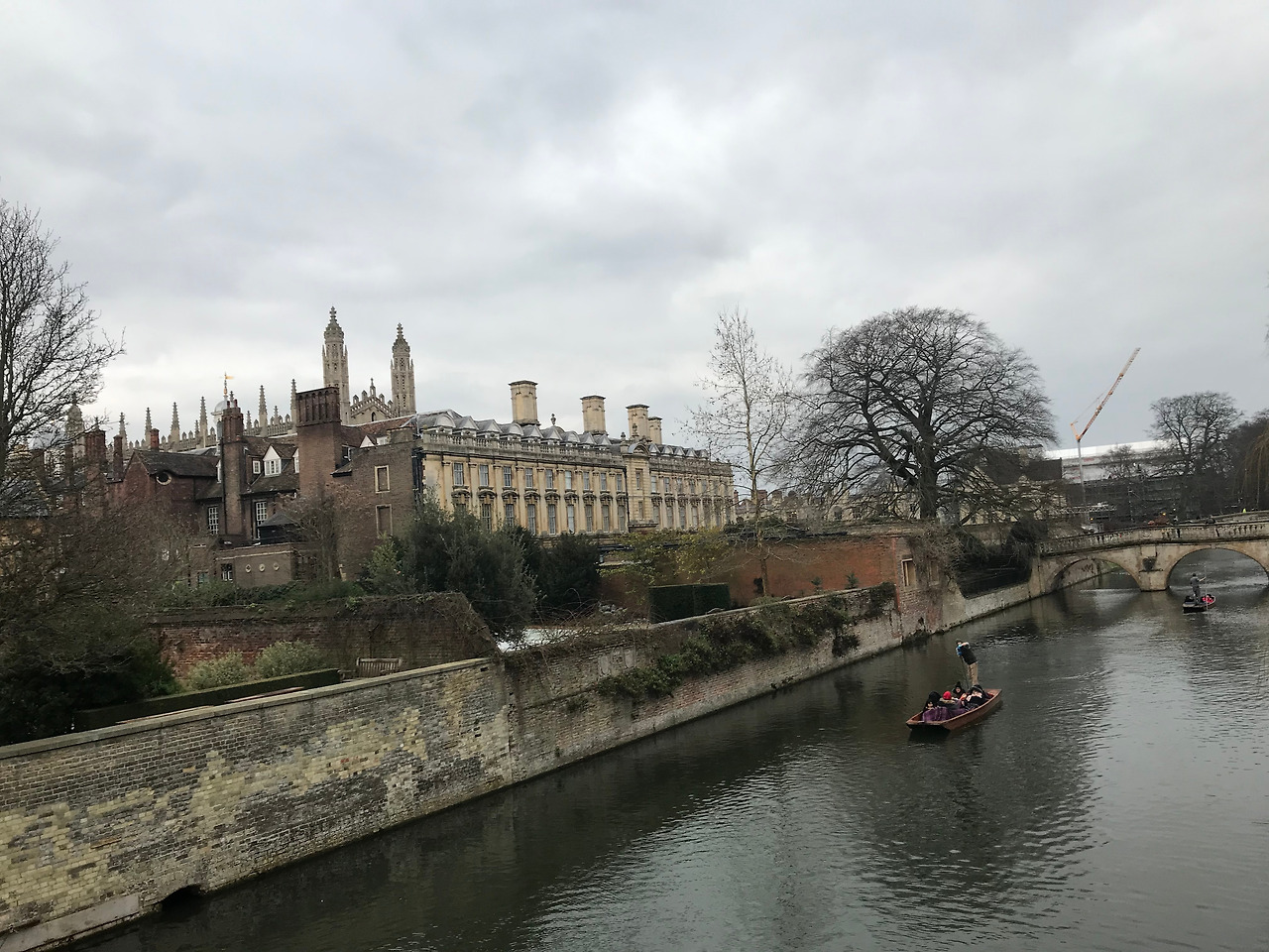 Clare College와 Clare Bridge.jpg